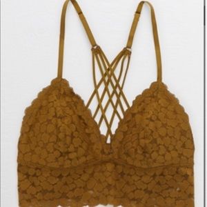 Lace strappy bralette